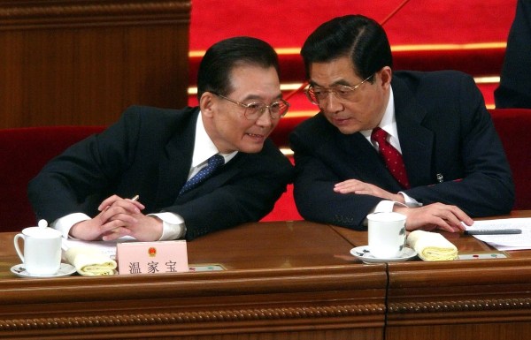 ‘华体会体育hth官方网站’男乒直通赛:许昕迎开门红 樊振东苦战不敌周雨(图3) hth官网入口