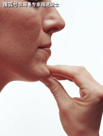 华体会体育hth官方网站_
圆下巴的女人运势好吗(图4)