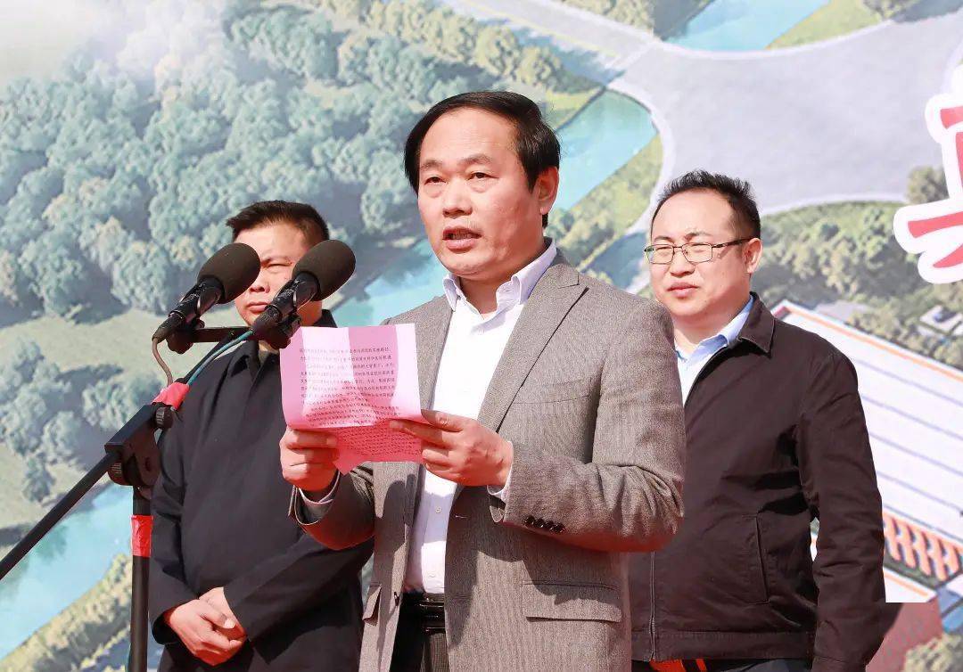 华体会体育hth官方网站|
山东化工职业学院新校区建设奠基暨开工仪式举行(图10)